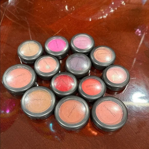 13 MAC Cosmetics cream Blush Collection - Vibrant Pink, Red, Coral Shades - Picture 1 of 7
